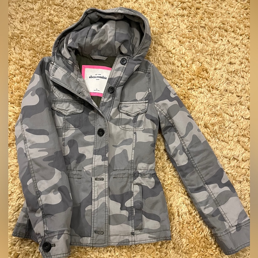 Kids Abercrombie camo jacket